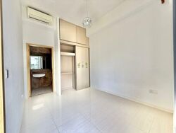 Boathouse Residences (D19), Condominium #501008251